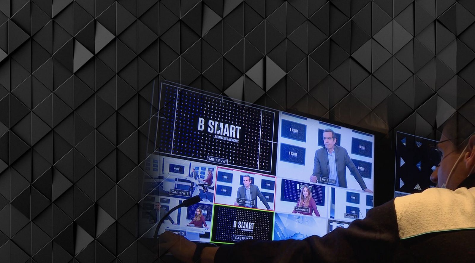 Bsmart equipe de montage au travail